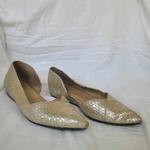 Naturalizer Gold Textured Flats